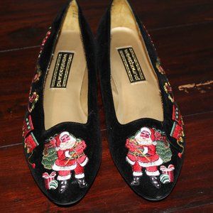 SANTA CLAUS SLIP ON SHOES AND TOYS SIZE 7M